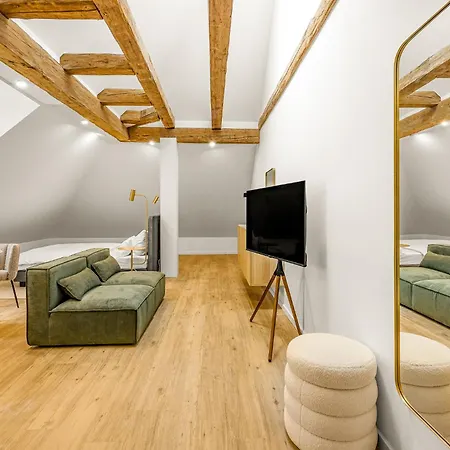 Kalm - A Design 4*