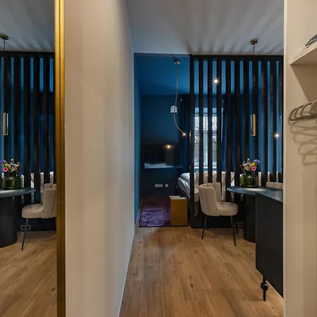 Kalm - A Design 4*