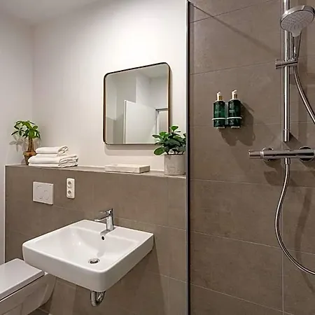 Kalm - A Design 4* Μόναχο