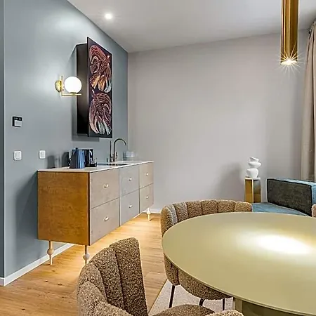 Kalm - A Design 4*