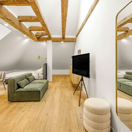 Kalm - A Design 4* Munique