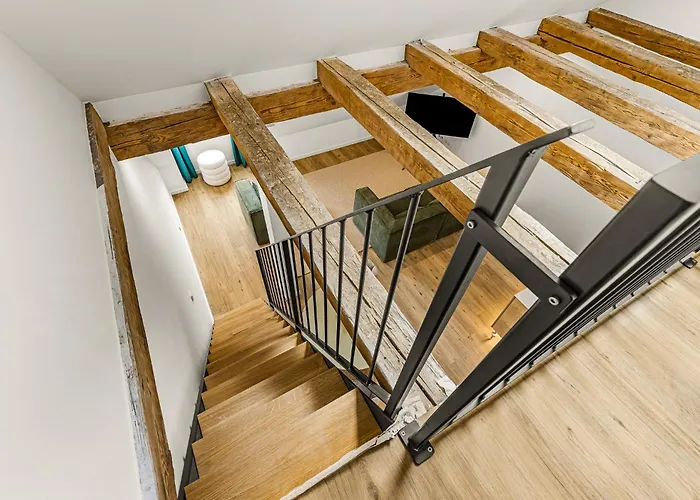 Kalm - A Design 4*