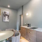 Kalm - A Design Lägenhetshotell 4*