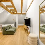 Kalm - A Design 4*