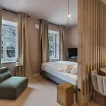 Kalm - A Design 4*
