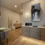 Kalm - A Design Lägenhetshotell
